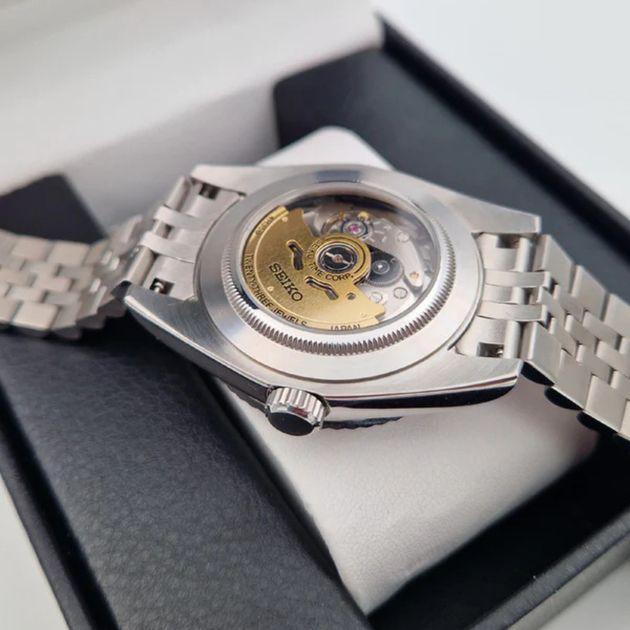 Seikojust "Vem bryr sig"