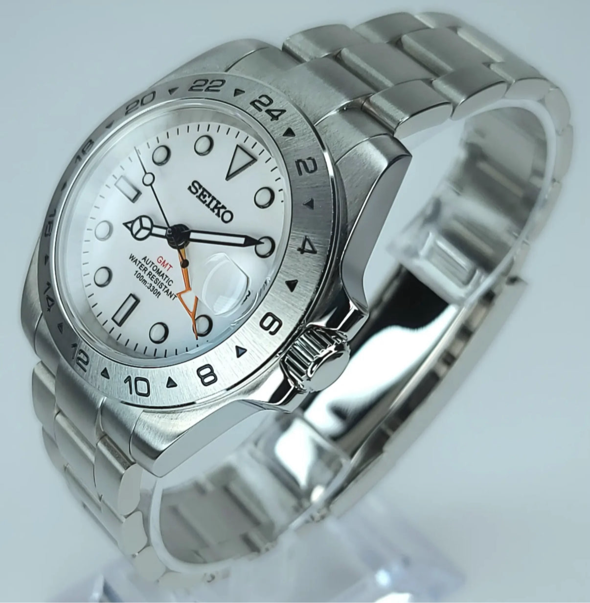 Explorer II GMT White
